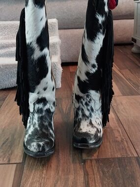 ROCKEM Black and White Cowhide Fringe Western Boots 7